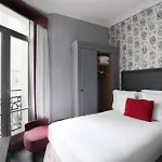 巴黎艾斯特大楼希尔顿库里奥集团酒店 4*