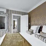 Maison Astor Paris, Curio Collection By Hilton Szálloda