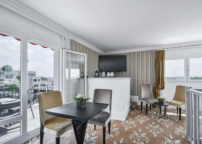 Maison Astor Paris, Curio Collection By Hilton Hotel 4*