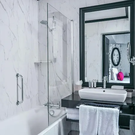 Maison Astor Paris, Curio Collection By Hilton