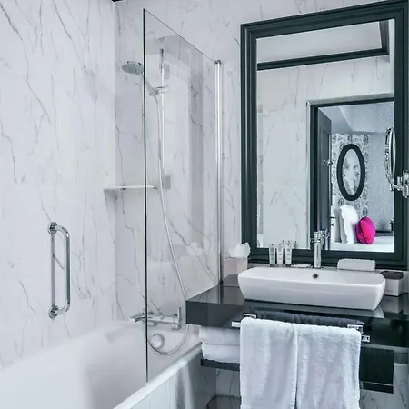 Maison Astor Paris, Curio Collection By Hilton