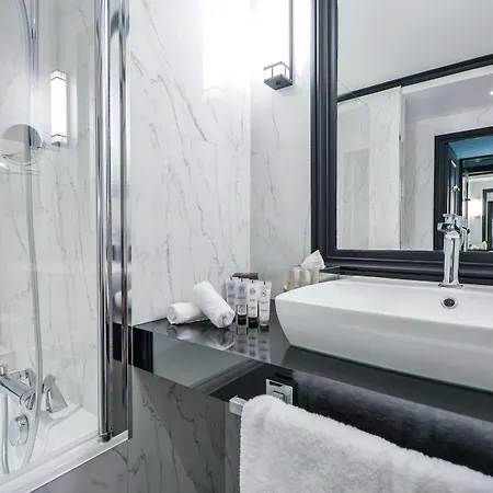 Hotel Maison Astor Paris, Curio Collection By Hilton Paris