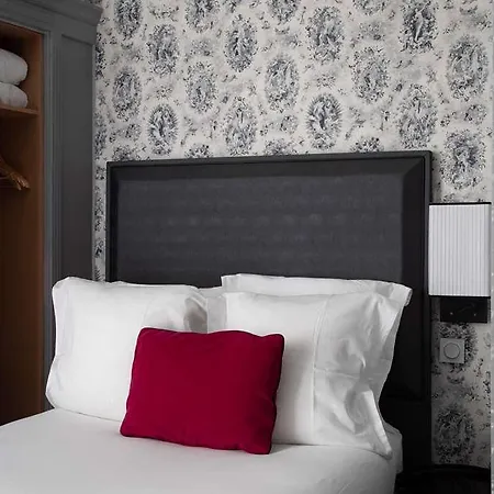 Hotel Maison Astor Paris, Curio Collection By Hilton