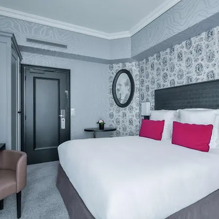Maison Astor Paris, Curio Collection By Hilton Hotel Paris