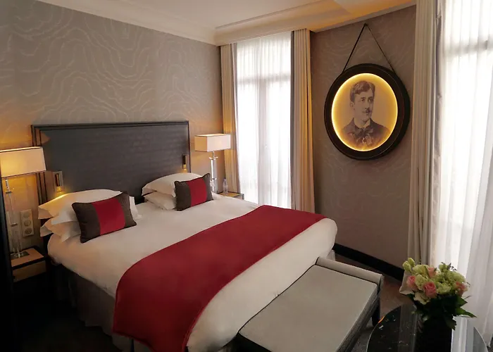 Hotel Maison Astor Paris, Curio Collection By Hilton Paříž