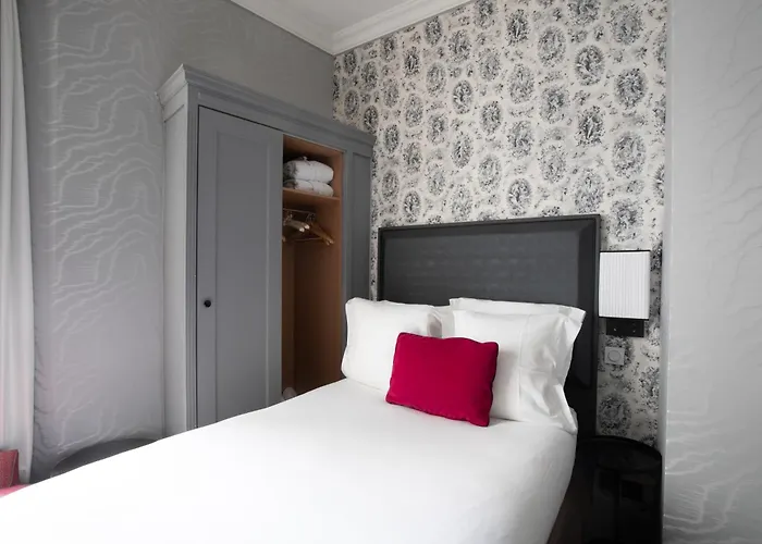 Hotel Maison Astor Paris, Curio Collection By Hilton Paříž