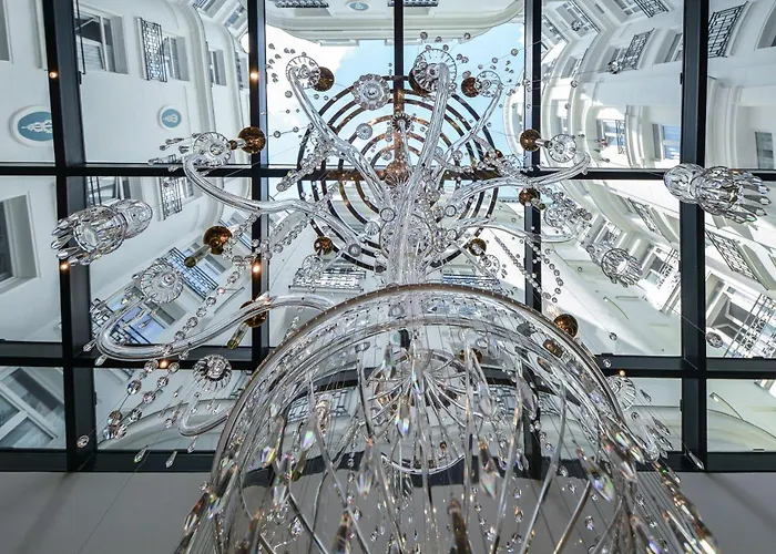 Maison Astor Paris, Curio Collection By Hilton