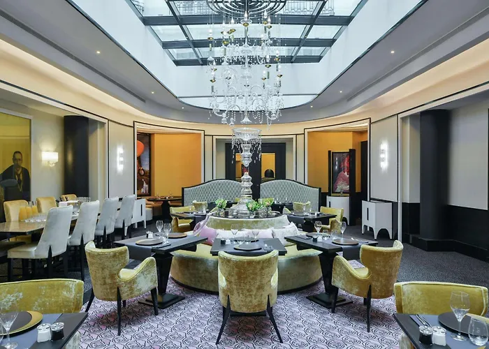 Maison Astor Paris, Curio Collection By Hilton