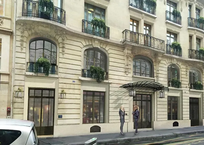 Hotell Maison Astor Paris, Curio Collection By Hilton 4*