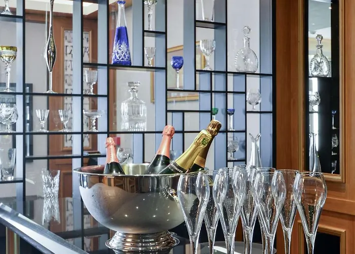 Hotel Maison Astor Paris, Curio Collection By Hilton Paris