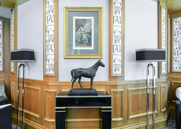 Maison Astor Paris, Curio Collection By Hilton 4* Paříž