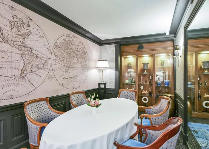 Maison Astor Paris, Curio Collection By Hilton Hotel 4*