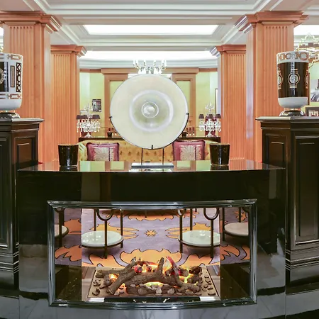 Maison Astor Paris, Curio Collection By Hilton 4* Párizs