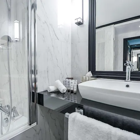 Maison Astor Paris, Curio Collection By Hilton Szálloda 4*