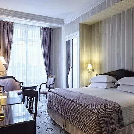 Maison Astor Paris, Curio Collection By Hilton