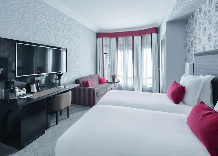 Hotel Maison Astor Paris, Curio Collection By Hilton Paris
